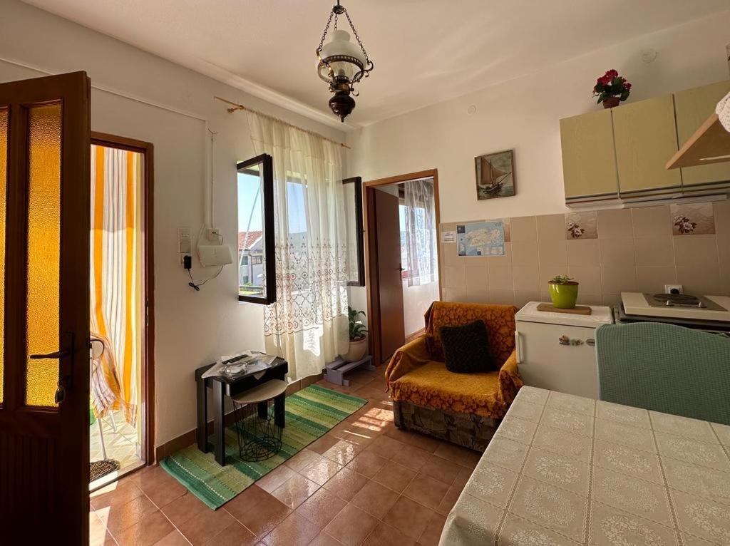 Apartments Bilic Vis Ngoại thất bức ảnh