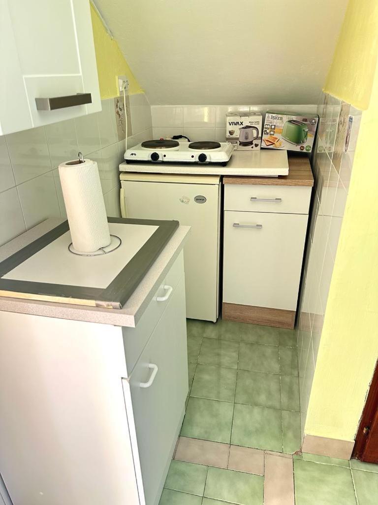 Apartments Bilic Vis Ngoại thất bức ảnh