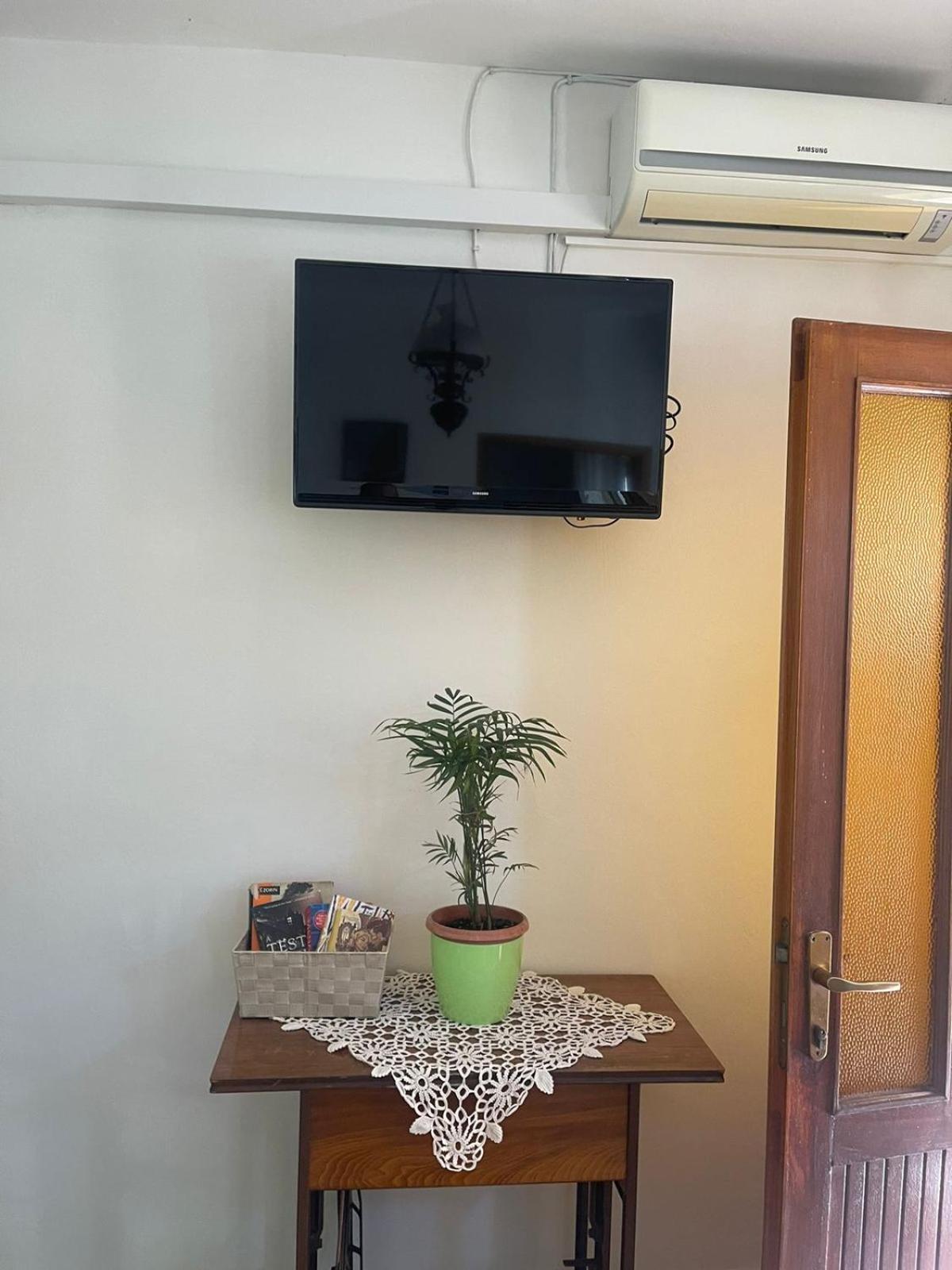Apartments Bilic Vis Ngoại thất bức ảnh