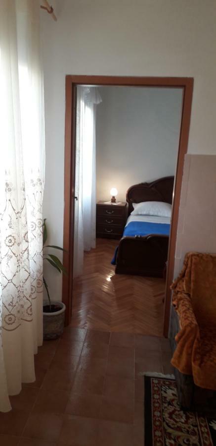 Apartments Bilic Vis Ngoại thất bức ảnh